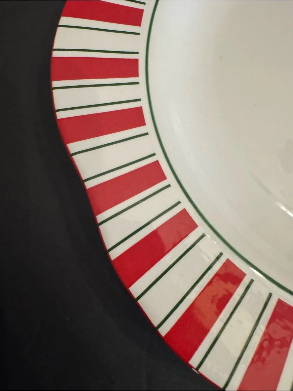 1 Pier 1 Candy Cane Dinner Plate 11